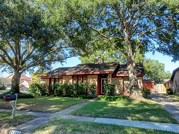 2nd image of 21442 Park Brook Dr