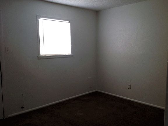 4th image of 3213 Franklin Ave APT C