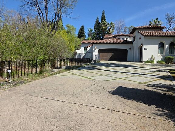 2nd image of 8008 Douglas Ranch Rd