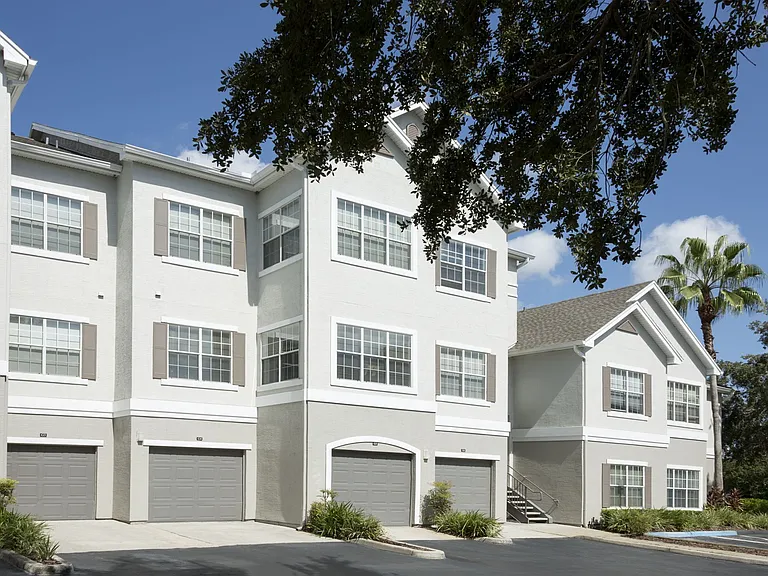 Camden Lee Vista — Photo 27