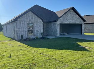4594 Plymouth St, Jonesboro, AR 72405