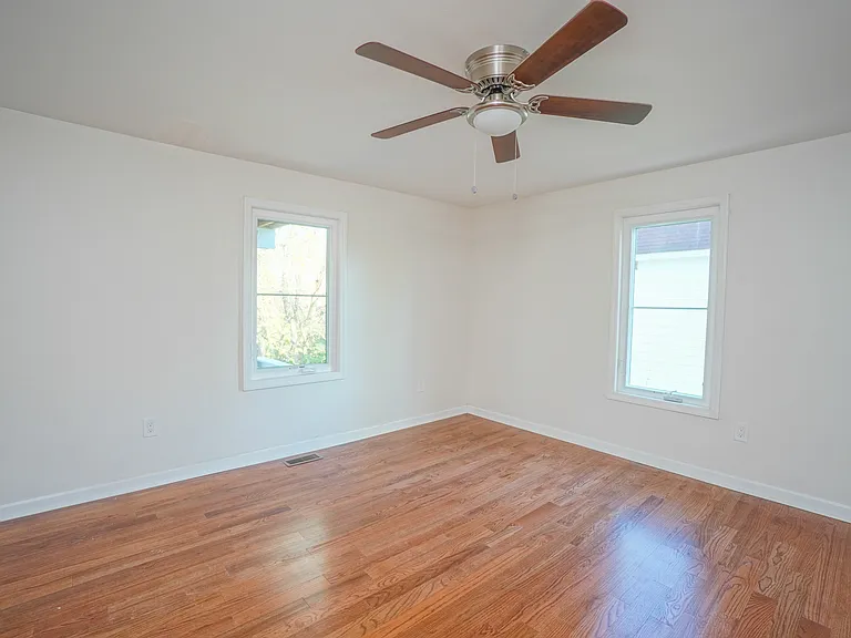 226 S Main St — Photo 13