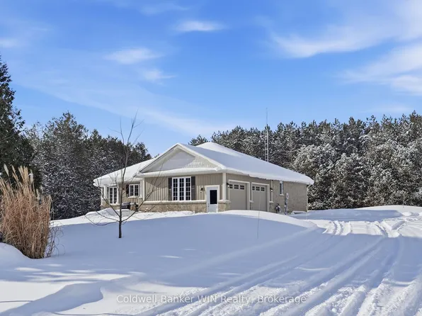 113 Scotts Hill Rd, West Grey, ON N4N 3B8