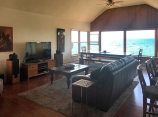 6 Shore Dr, Portage, IN 46368