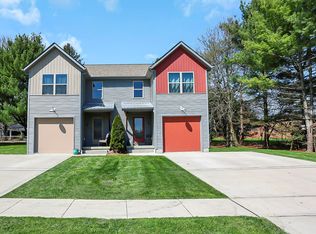 53 Beeson Ave, Pataskala, OH 43062