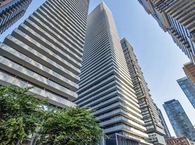 50 Charles St E