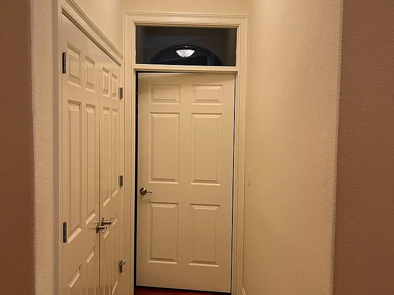 21160 Chancery Ct — Photo 25