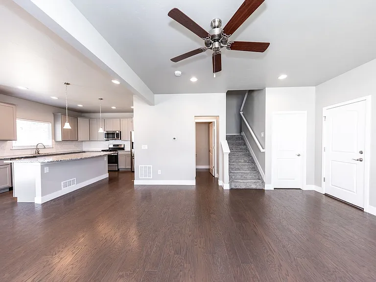 5365 Sky Top Ln — Photo 9