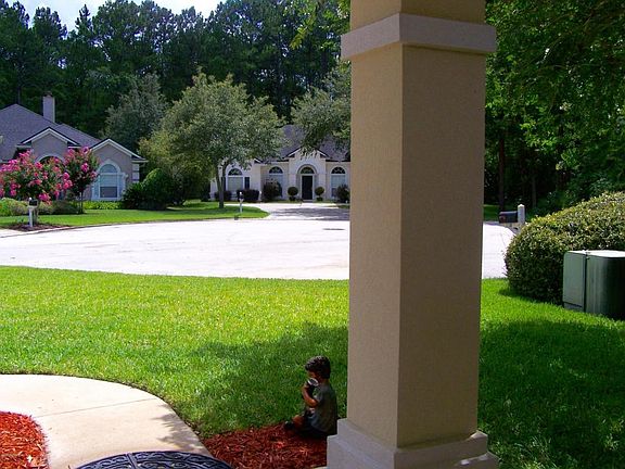 3rd image of 116 Glen Oaks Dr