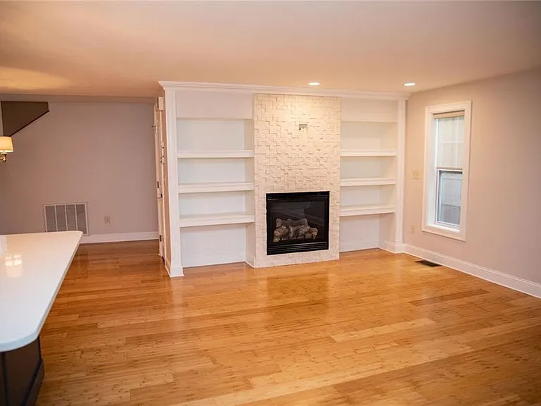11 Nobert St #B — Photo 6