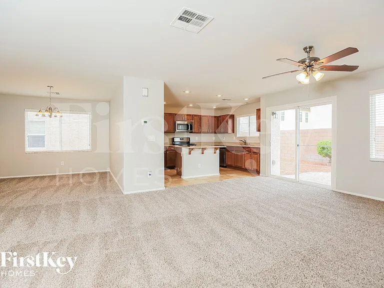 6478 Fulton Meadows Ave — Photo 3