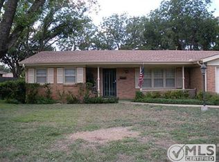 2216 Regent Dr, Abilene, TX 79605