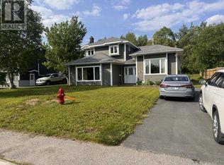 11 Towers Ave, Gander, NL A1V 2L9