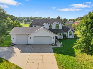 307 S Birch Ave, Gillett, WI 54124