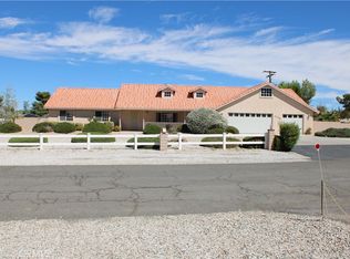 20060 Waco Ct, Apple Valley, CA 92308
