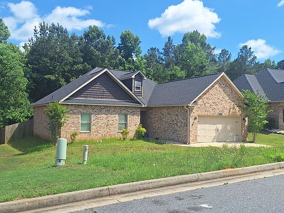 2nd image of 158 Summer Grove Ln
