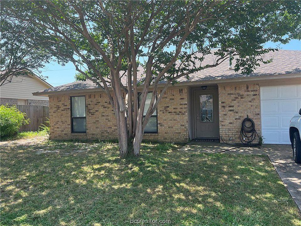 1st image of 4310 Green Valley Dr