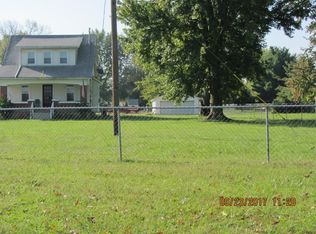 3810 S Park Rd, Louisville, KY 40229