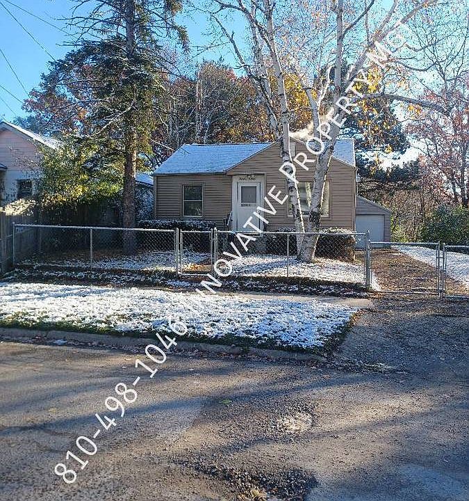 1st image of 1309 Clancy Ave