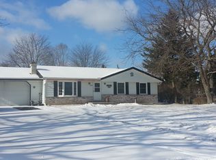 339 State St, Dousman, WI 53118