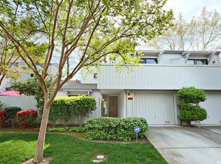 332 Rio Del Oro Ln, Sacramento, CA 95825