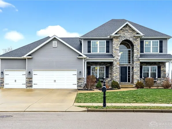 1008 Haverhill Dr, Troy, OH 45373