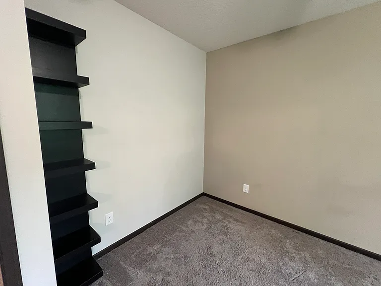 7110 Calumet Ct — Photo 20