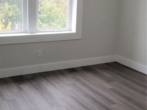 3rd image of 175 Munn Ave #Cpm303