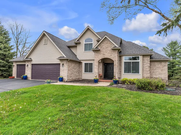 4884 Troon Ct, Ann Arbor, MI 48103