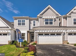 26 Baldwin Ct, Medford, NJ 08055