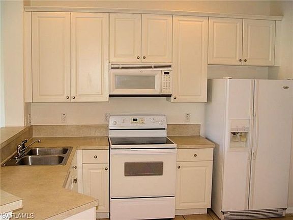3rd image of 3503 Milan Dr APT 201