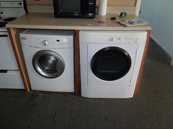 4th image of 321 S McKinley Ave #A