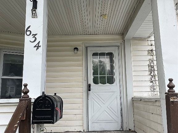 2nd image of 634 Jennings St