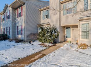 35 Whistler Dr APT 11, Freehold, NJ 07728