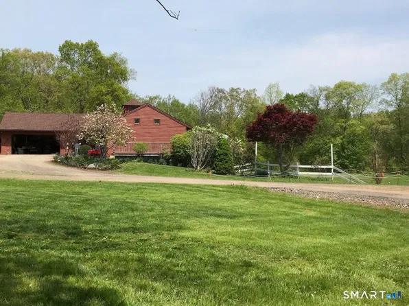 11 East Howey Road, Ashford, CT 06278