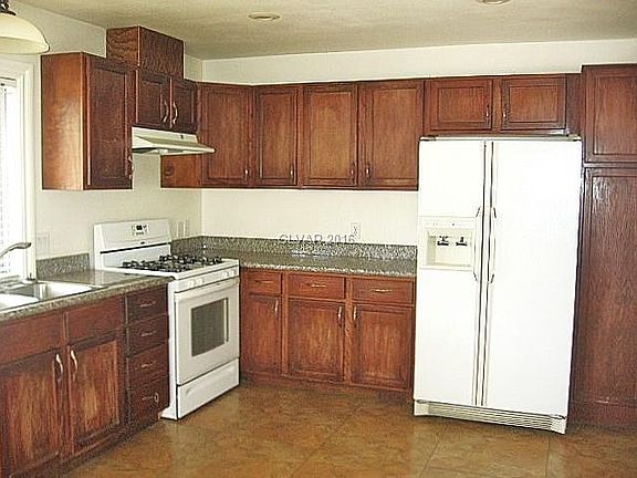 5th image of 5050 National Ave