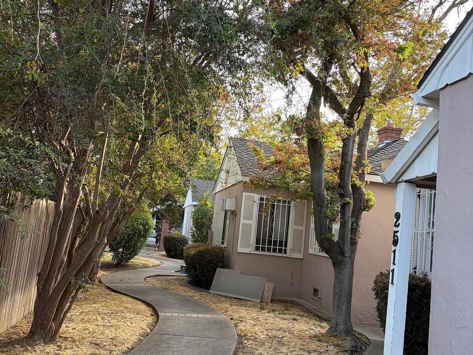 1 bed, 700 sqft, $1,800 — Photo 1