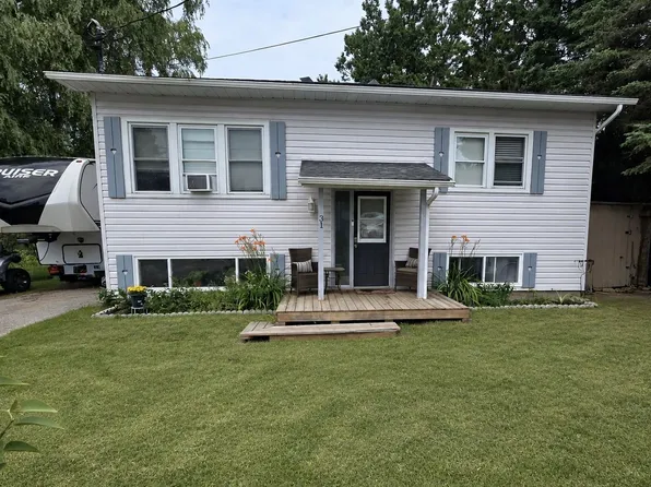 31 Prince St, Minden Hills, ON K0M 2K0
