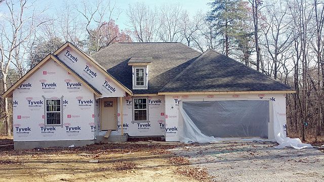 2nd image of 682 Saint George Dr