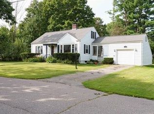 5 Prospect St, Medway, MA 02053