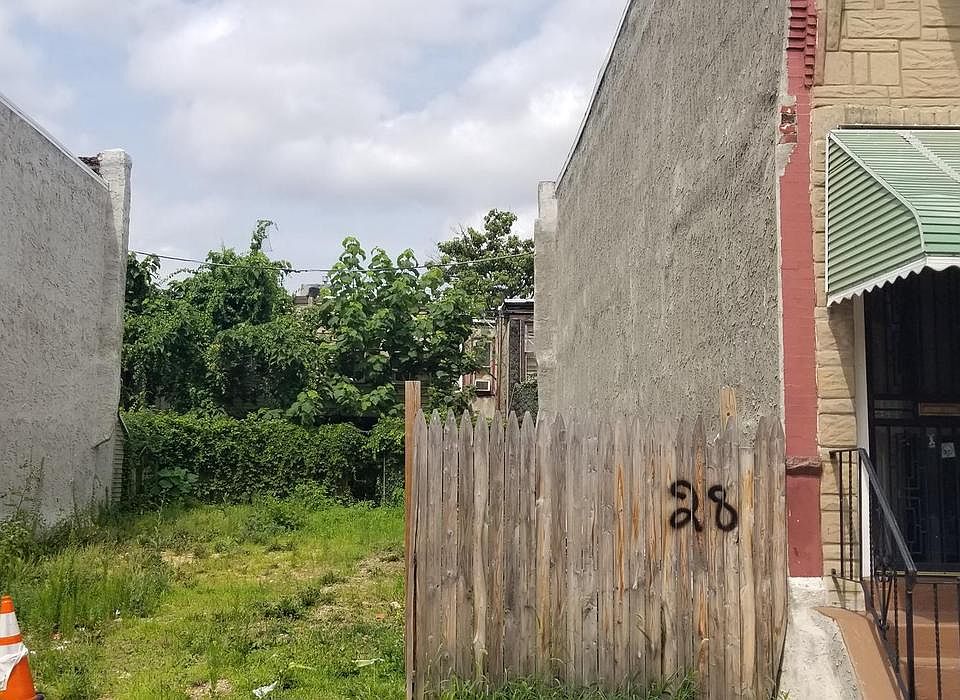 1st image of 2428 N 18th St