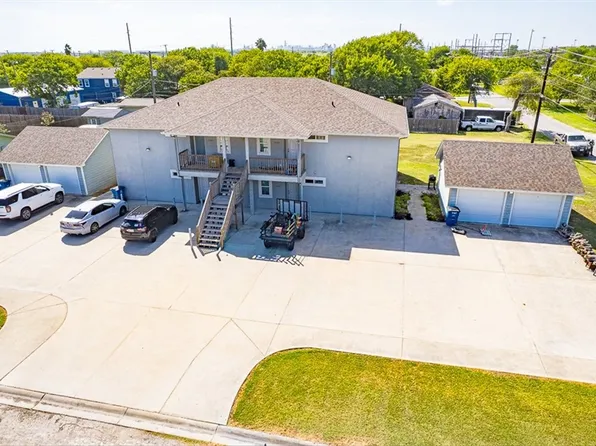 2461 Avenue D, Ingleside, TX 78362