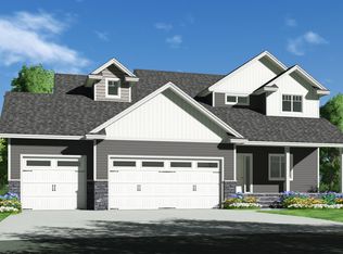 4272 Pine Pkwy S, Fargo, ND 58104