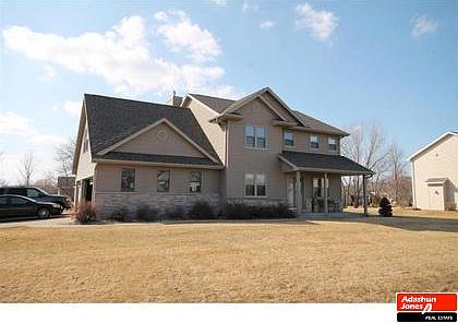 1st image of 3120 Rosewood Ln