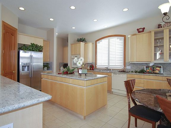 The cook is part of the party! Check out the upgrades!