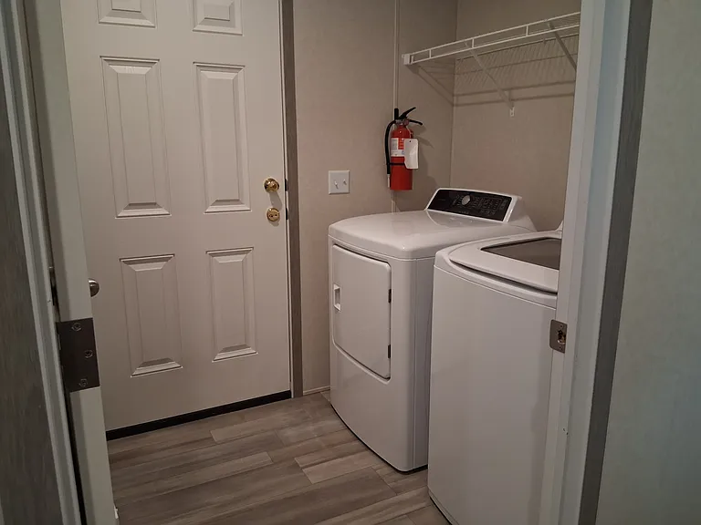 Freeland — Photo 17
