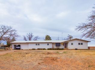 6745 Tiger Rd, Ropesville, TX 79358
