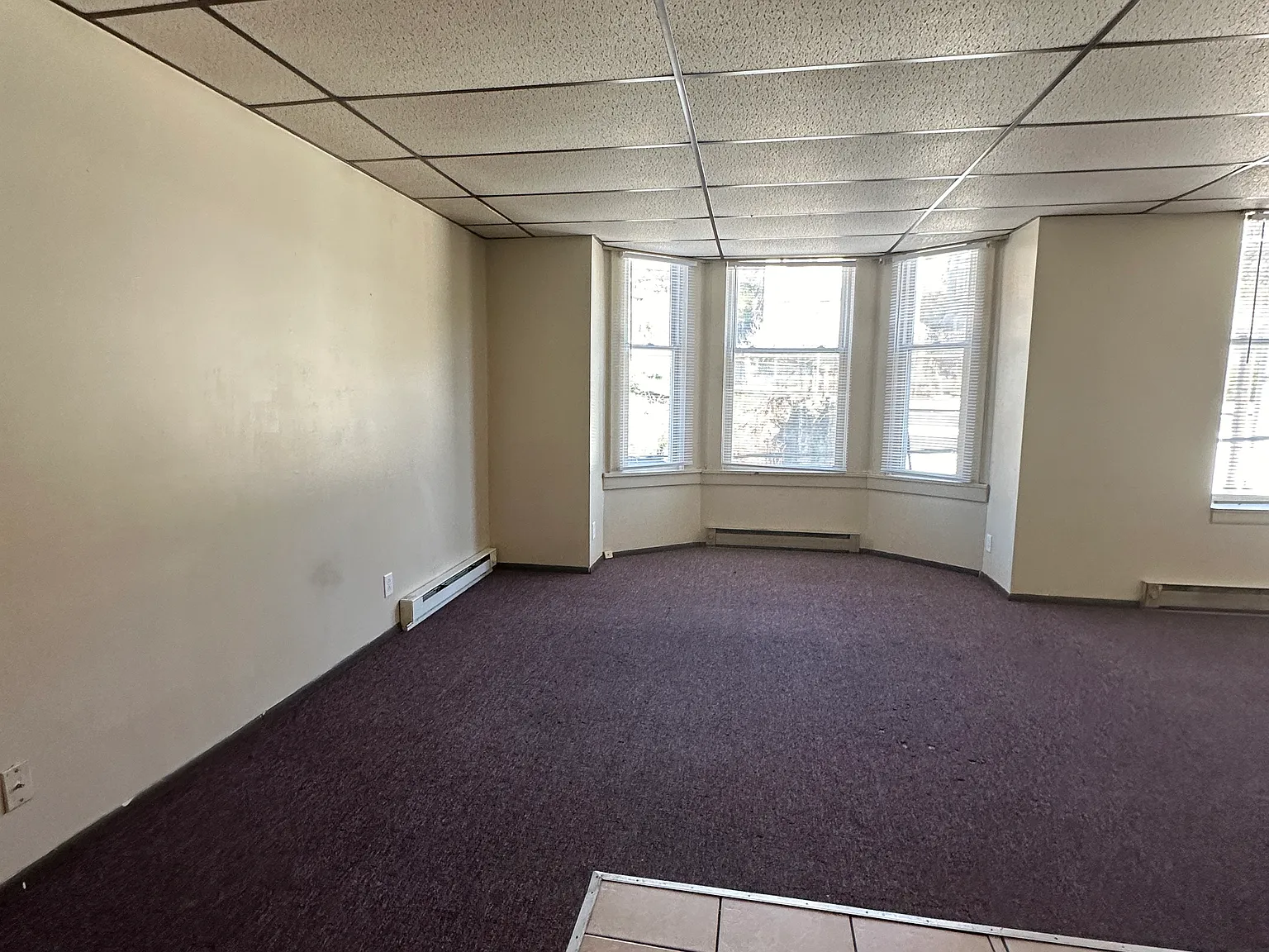 Studio, $449 — Photo 2