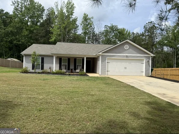 905 Stag Run Dr, Mansfield, GA 30055