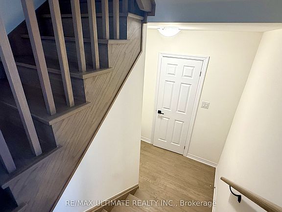 4th image of 258 Warden St